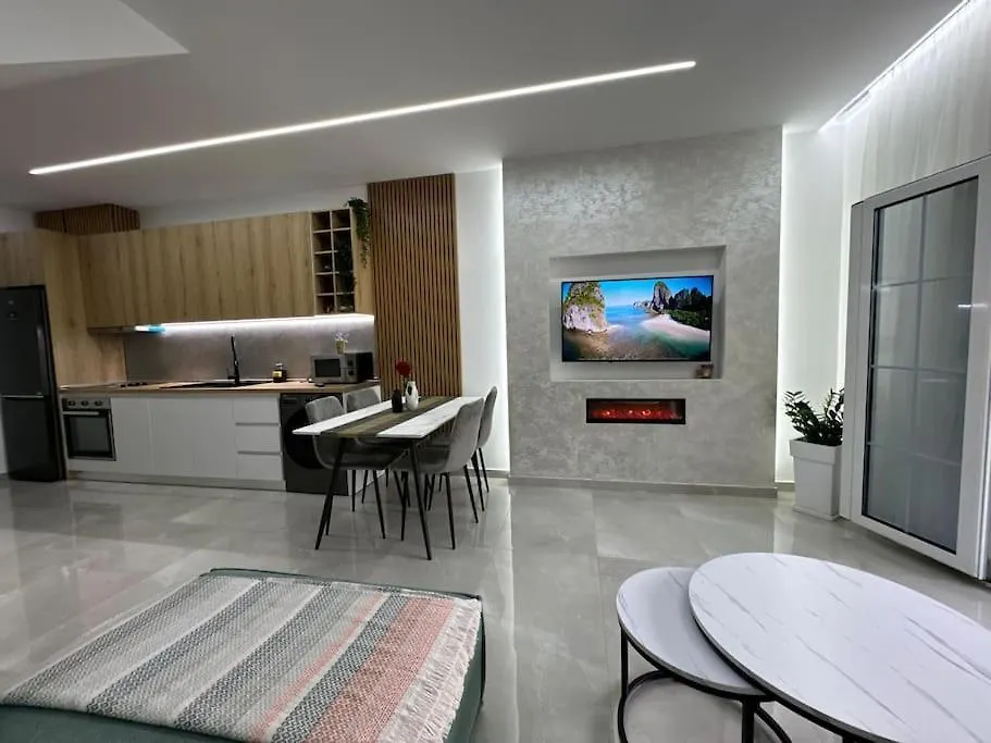 Duka Apartment Librazhet