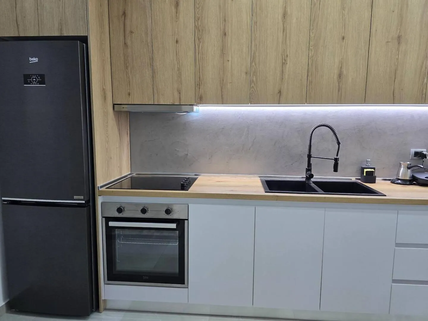 Duka Apartment Librazhet ألبانيا